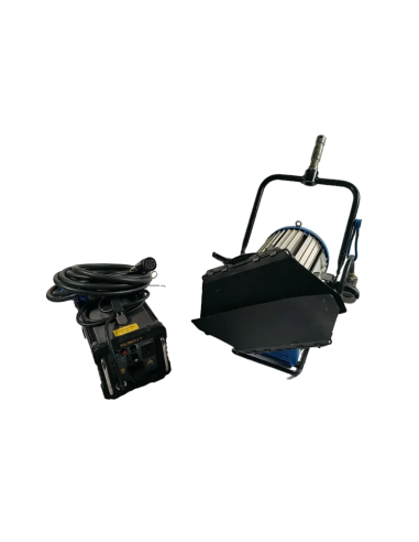 ARRI Compact 1200-Watt HMI Fresnel Kit