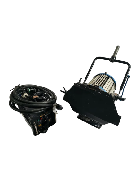 ARRI Compact 1200-Watt HMI Fresnel Kit
