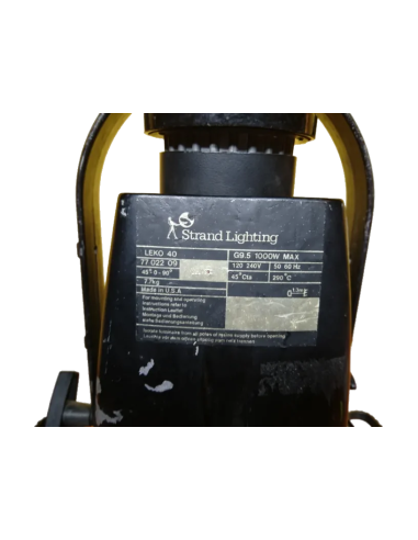 STRAND LEKO 40 SOURCE FOUR ZOOM